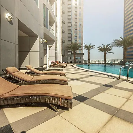 Stunning 1 Bedroom Apartment In Dubai Marina Exterior photo